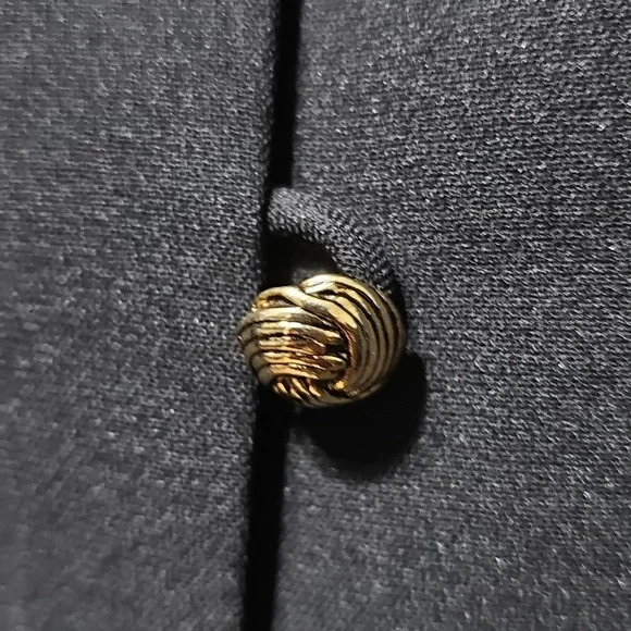 Preston & York Elegant Black Button-Up Blazer Size 10 - Picture 4 of 7